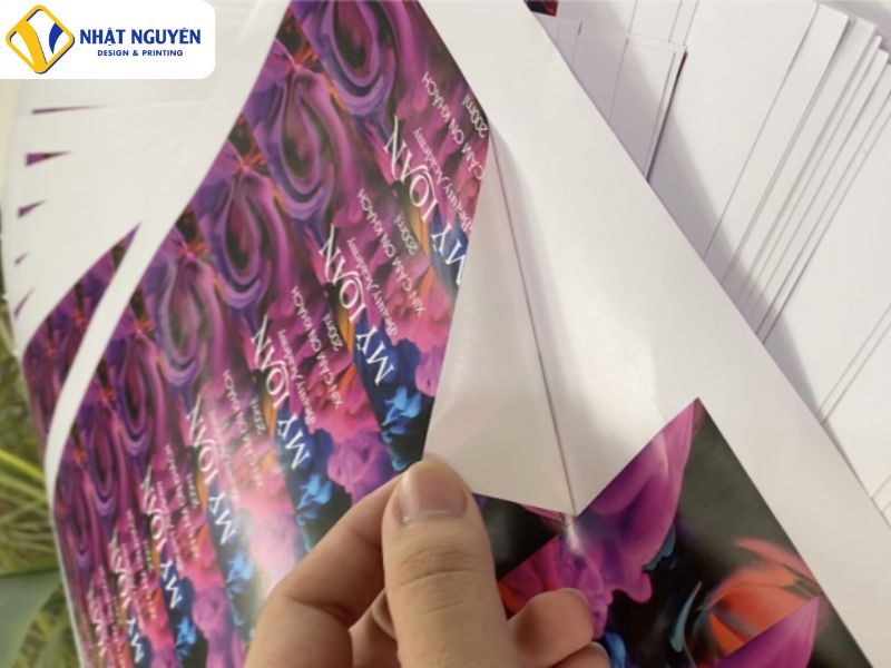 Tem nhãn decal nhựa chống nước tốt